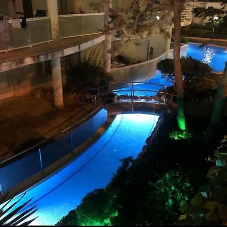 Apartamento Junto Al Mar Салоу Екстер'єр фото