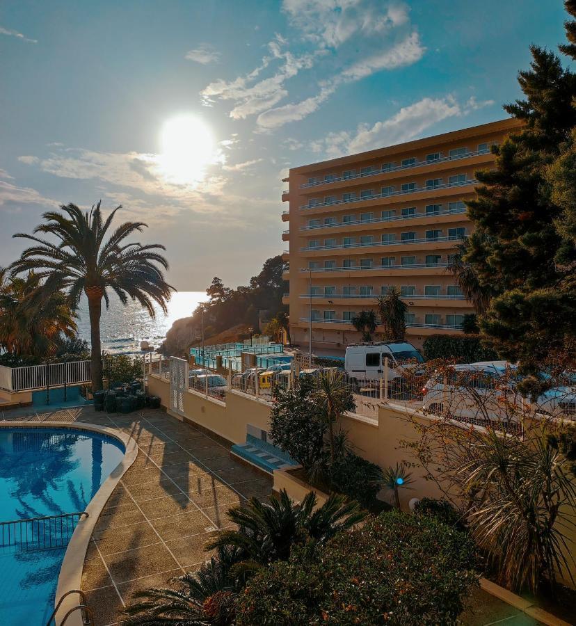 Apartamento Junto Al Mar Салоу Екстер'єр фото